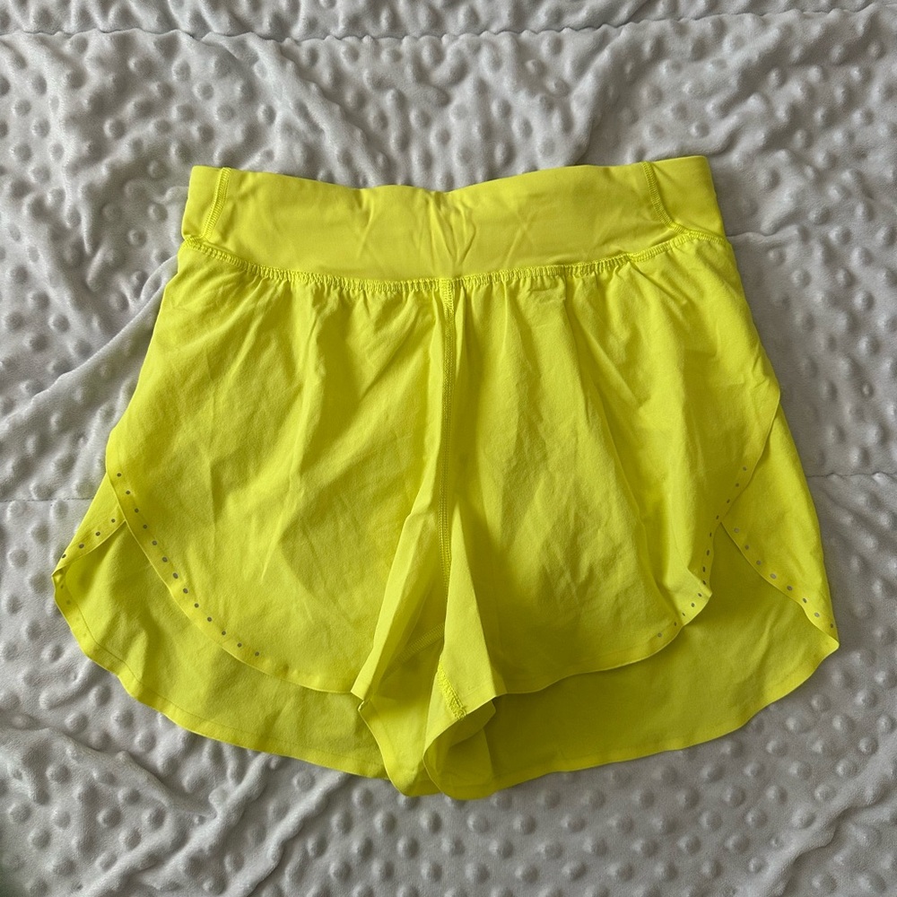 Lululemon fast and free shorts